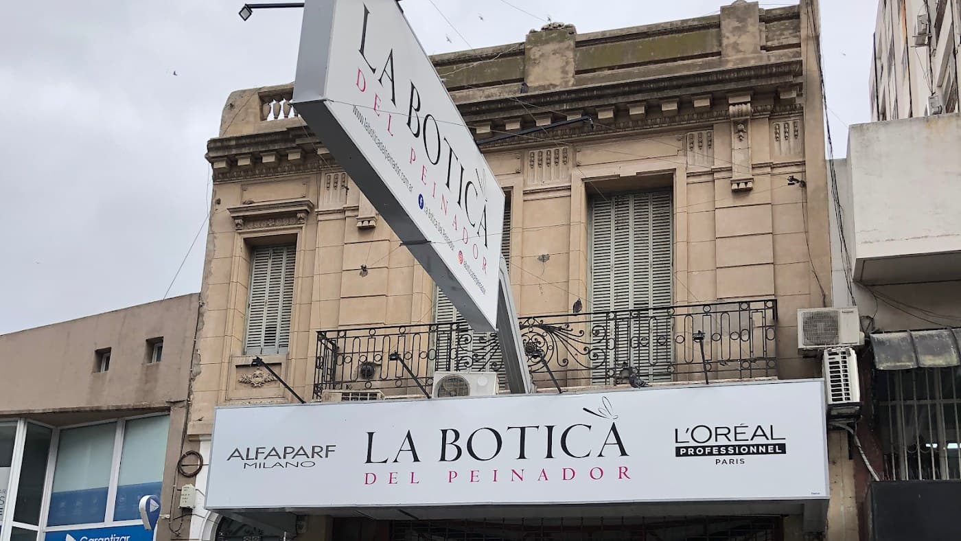 La Botica del Peinador logo